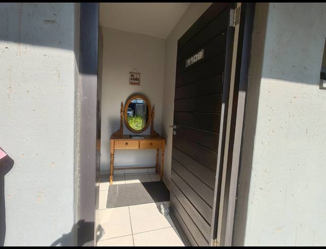 1 BEDROOM FLAT TO LET IN CALEDON ESTATE